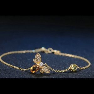 Elegant Gold Butterfly Bracelet